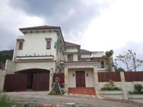 Villa Ayna Syariah